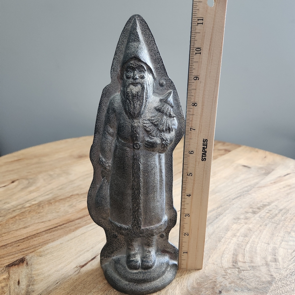 Santa Decoration - Faux Chocolate Mold - Picture 6 of 9